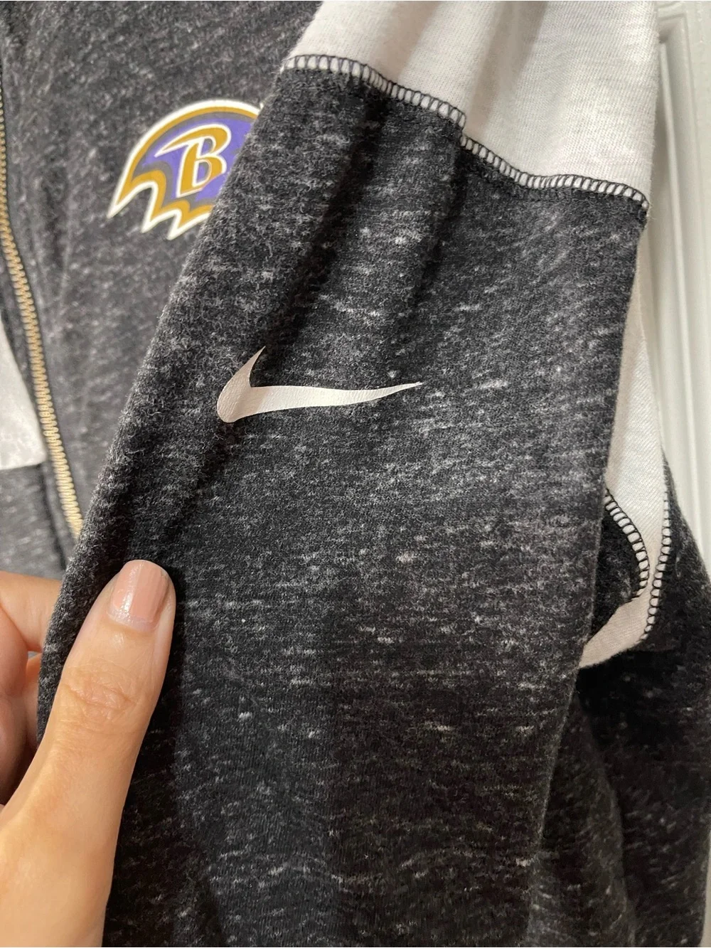 Nike Dark and light Gray Baltimore Ravens NFL Full Zip Lightweight Hoodie XL